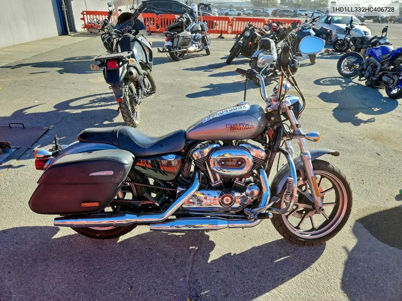 1HD1LL332HC406728 2017 Harley-Davidson Xl1200 T