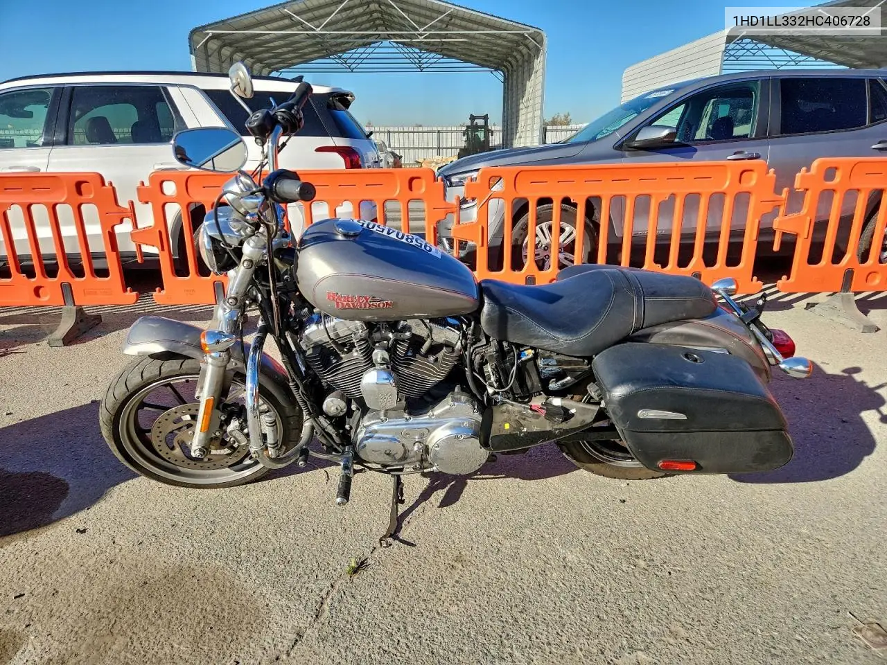 1HD1LL332HC406728 2017 Harley-Davidson Xl1200 T