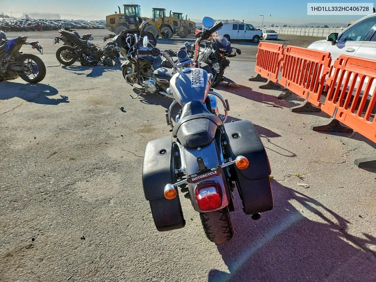 1HD1LL332HC406728 2017 Harley-Davidson Xl1200 T