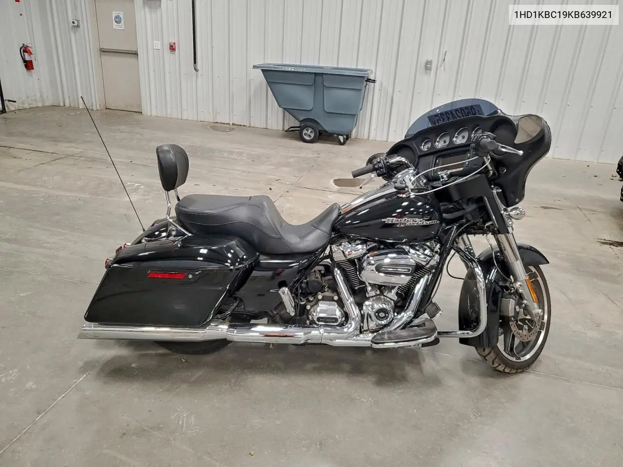 1HD1KBC19KB639921 2019 Harley-Davidson Flhx