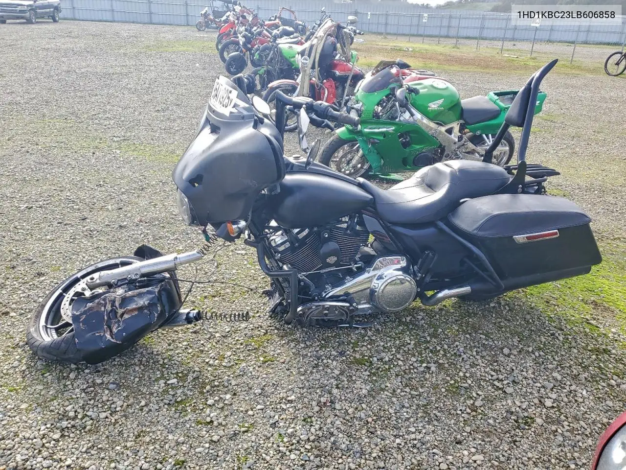 1HD1KBC23LB606858 2020 Harley-Davidson Flhx