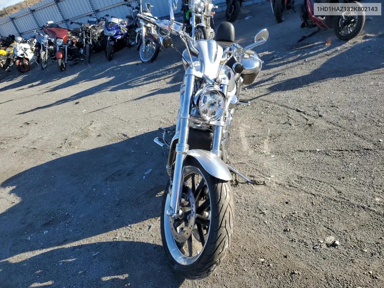 1HD1HAZ132K802143 2002 Harley-Davidson Vrsca
