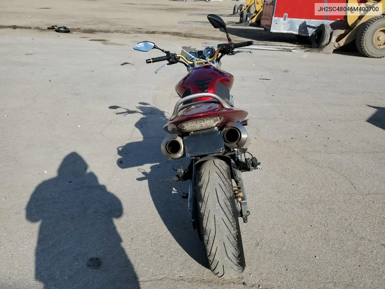 JH2SC48046M400700 2006 Honda Cb900 F