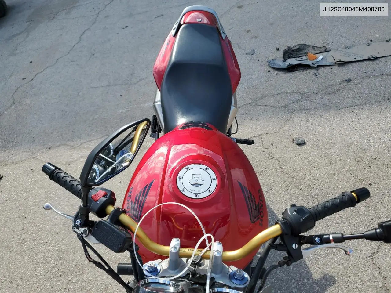 JH2SC48046M400700 2006 Honda Cb900 F