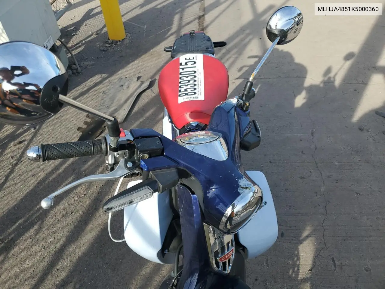 MLHJA4851K5000360 2019 Honda C125 A