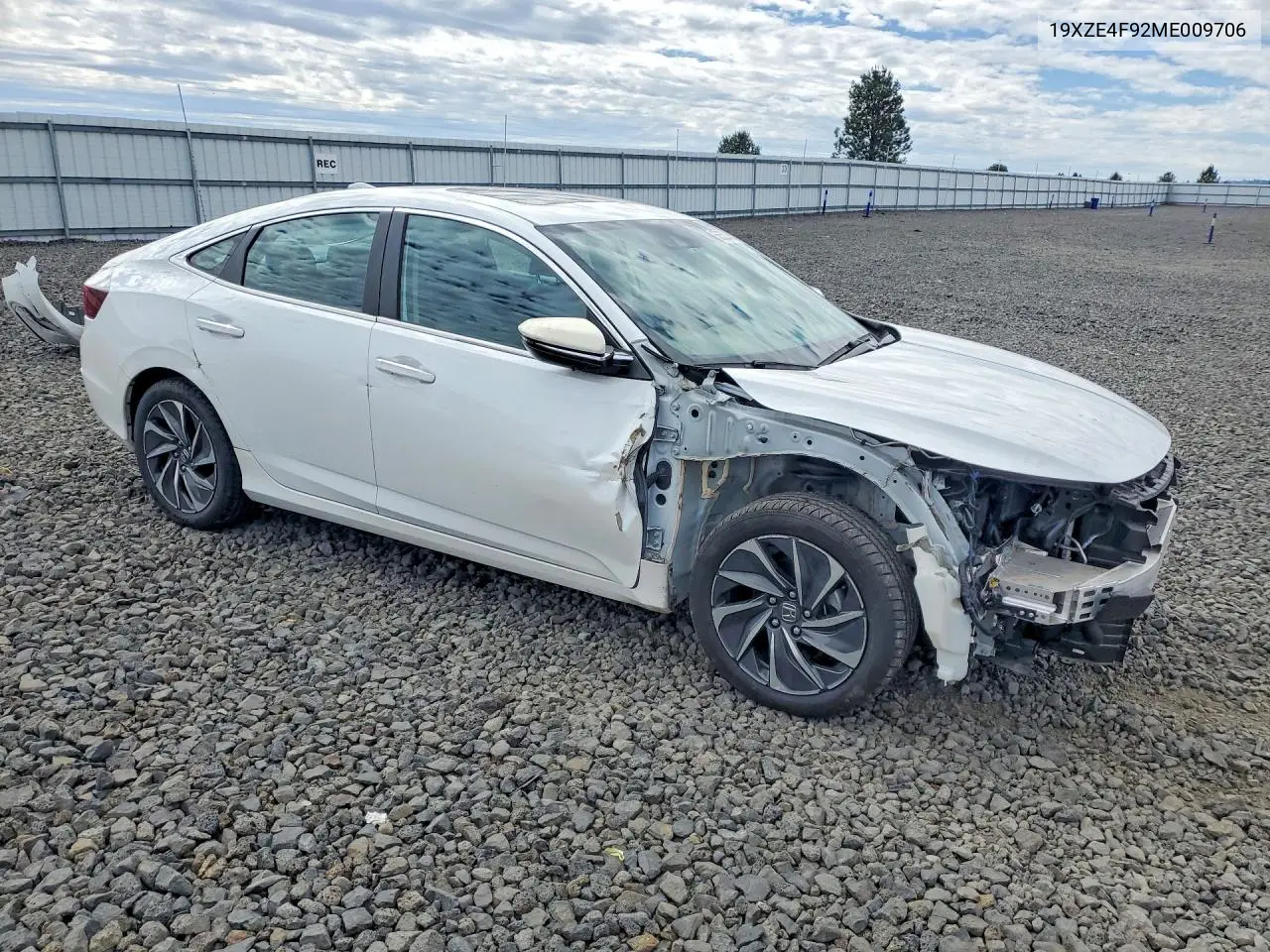 2021 Honda Insight Touring VIN: 19XZE4F92ME009706 Lot: 56352456