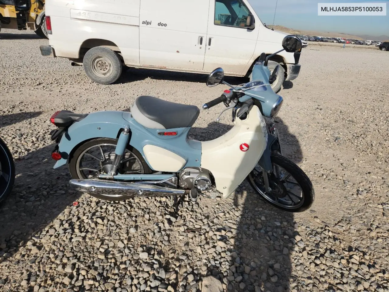 MLHJA5853P5100053 2023 Honda C125 A