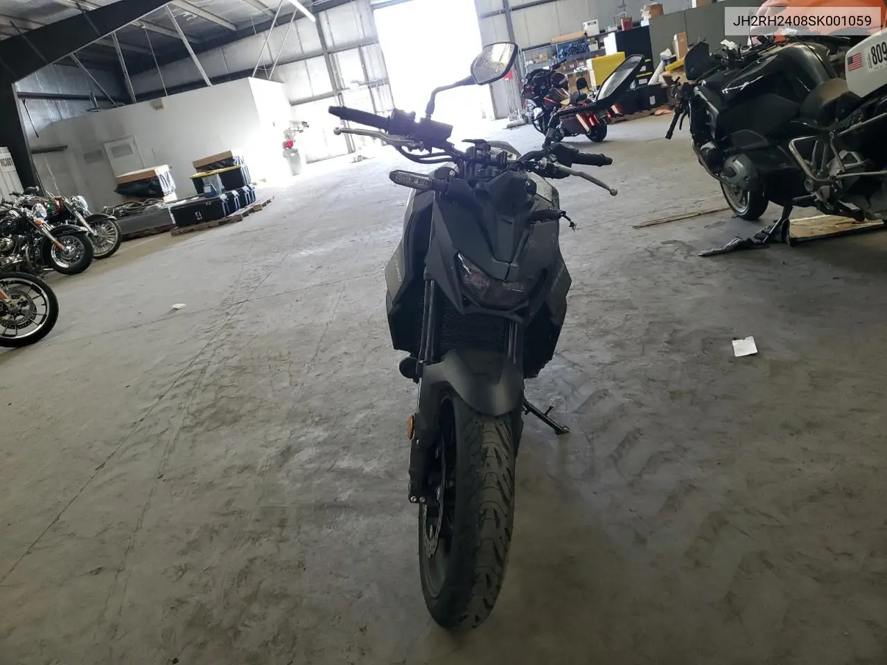 JH2RH2408SK001059 2025 Honda Cb750 A