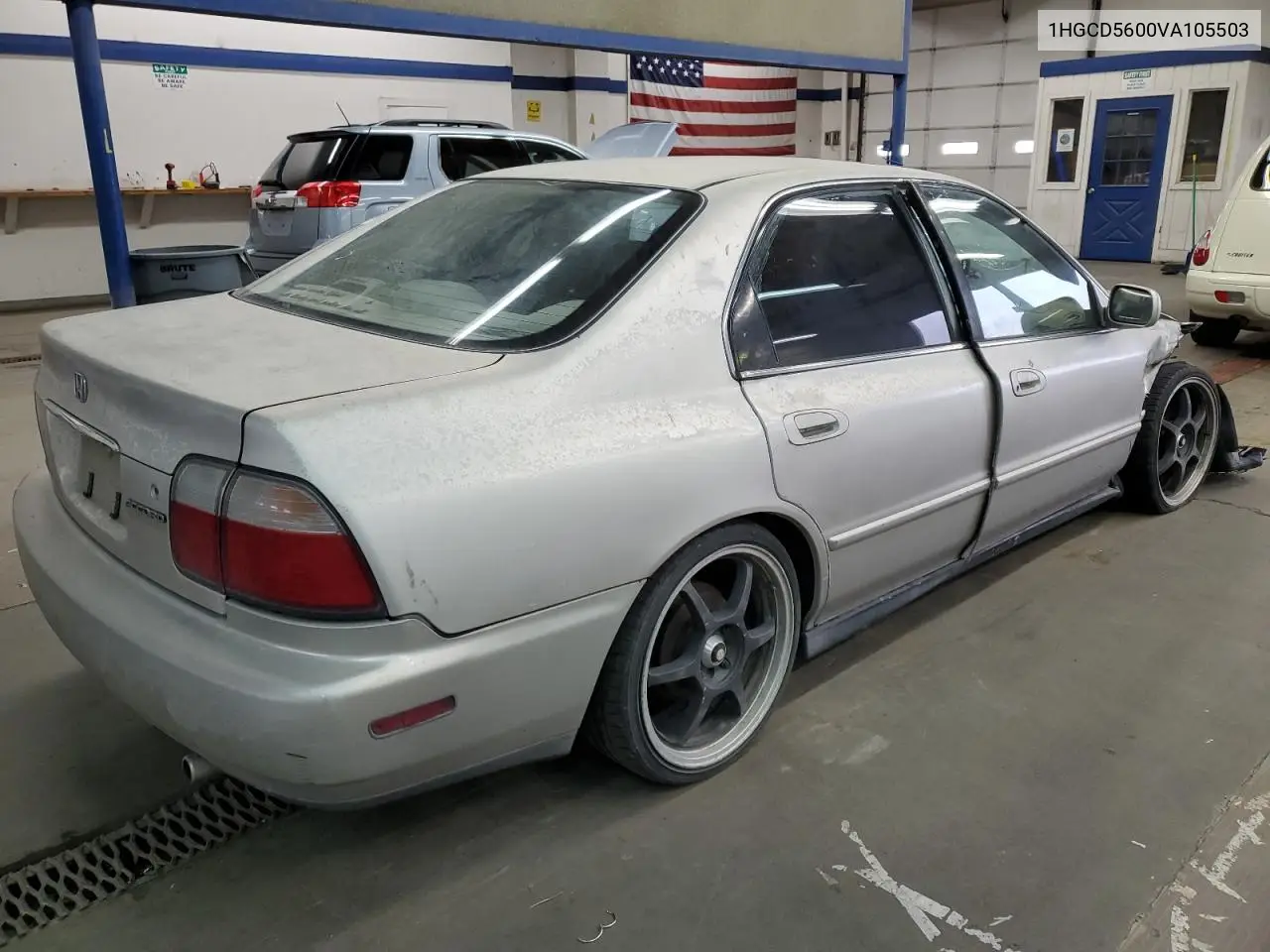 1HGCD5600VA105503 1997 Honda Accord Se