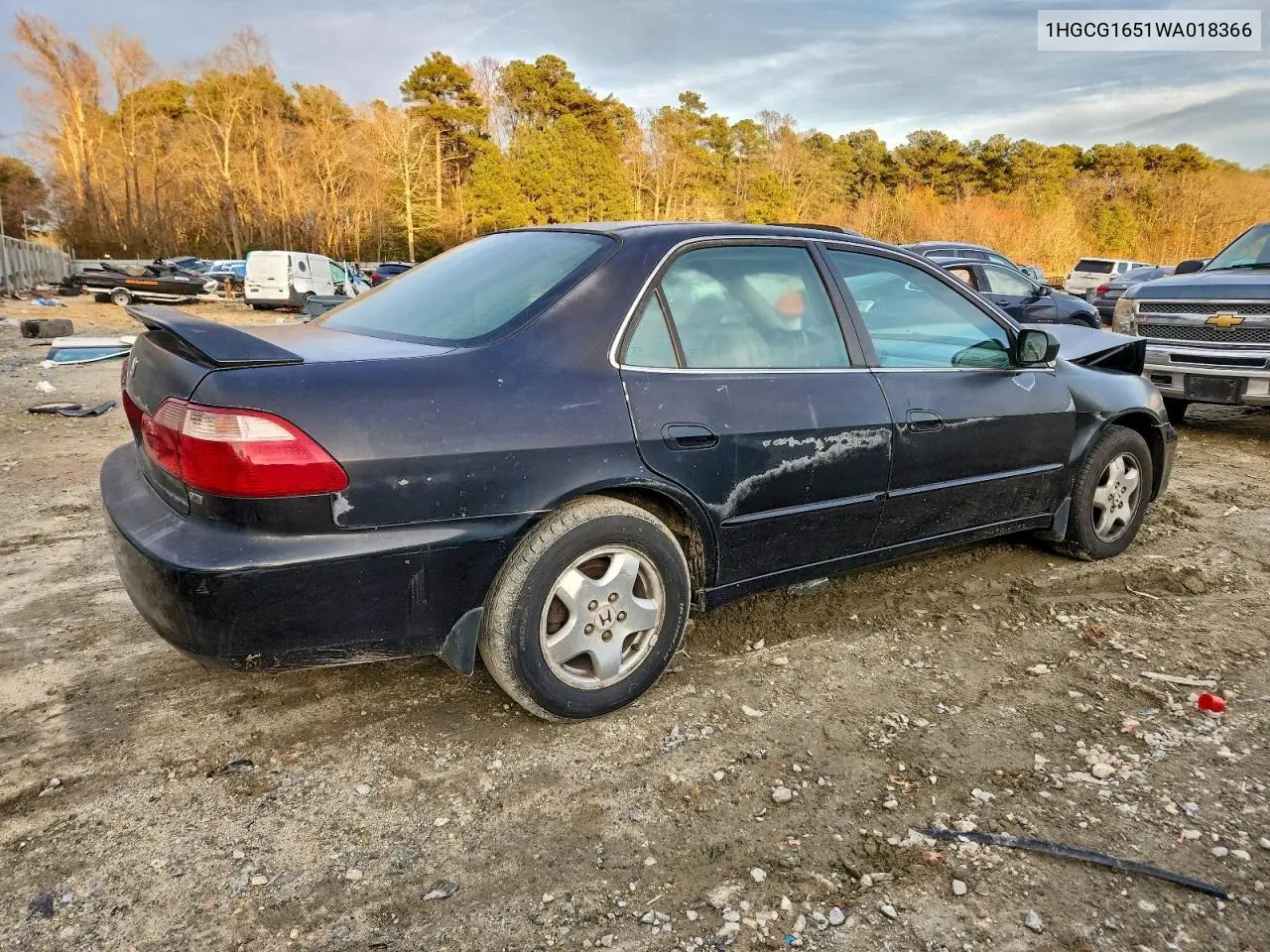 1HGCG1651WA018366 1998 Honda Accord Ex