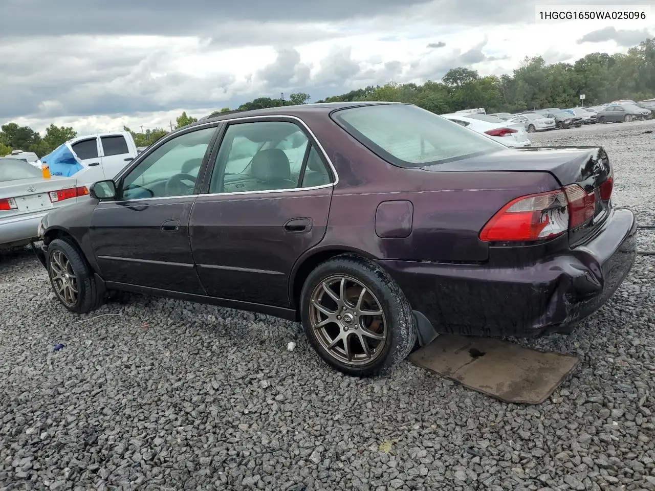 1HGCG1650WA025096 1998 Honda Accord Ex