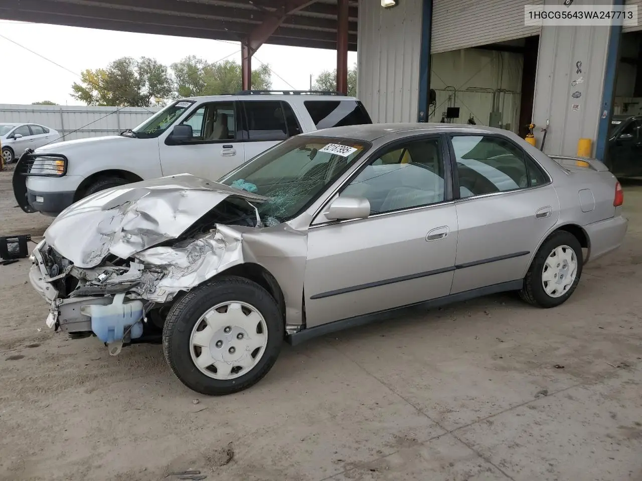 1HGCG5643WA247713 1998 Honda Accord Lx
