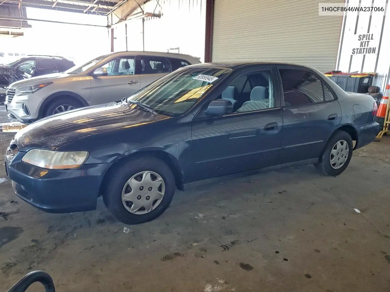 1HGCF8646WA237066 1998 Honda Accord Dx