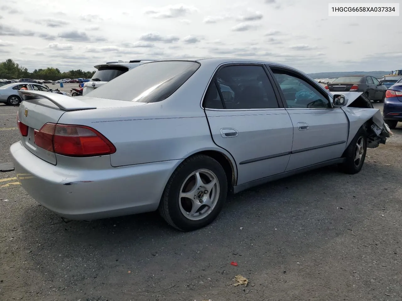 1HGCG6658XA037334 1999 Honda Accord Lx