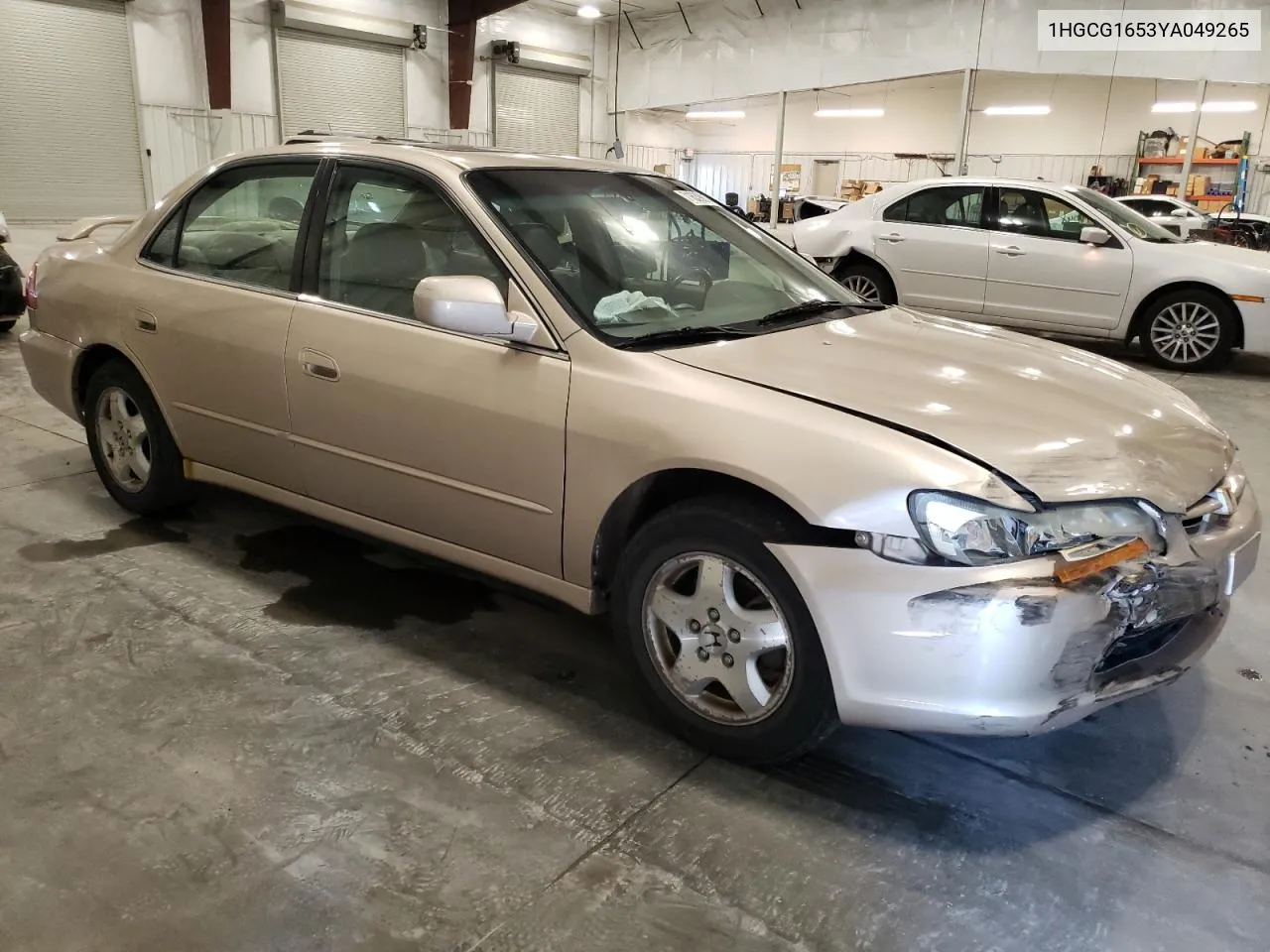 1HGCG1653YA049265 2000 Honda Accord Ex