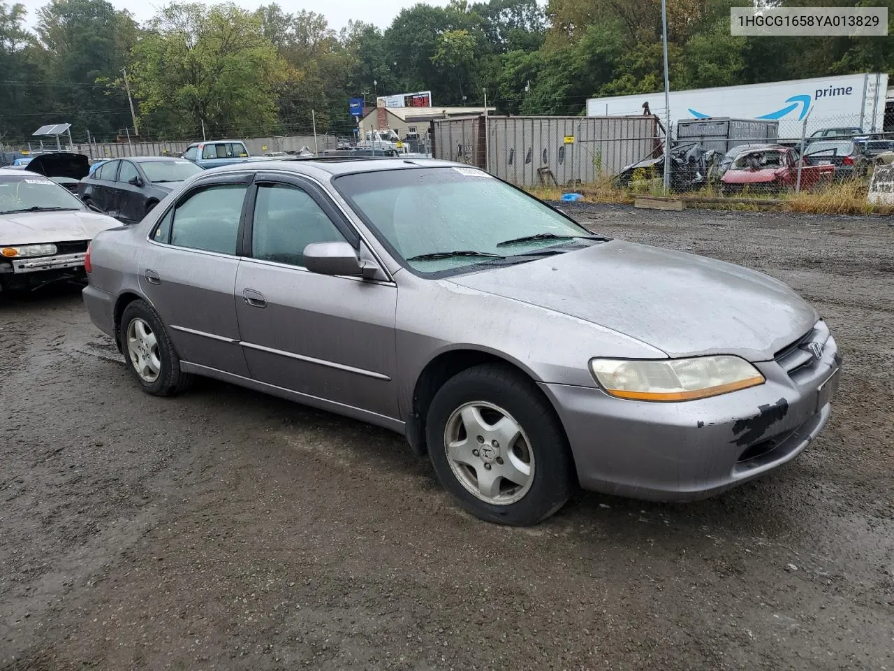 2000 Honda Accord Ex VIN: 1HGCG1658YA013829 Lot: 72361084