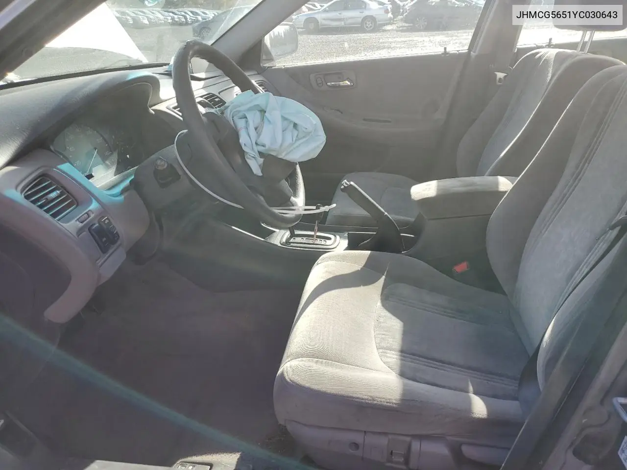 JHMCG5651YC030643 2000 Honda Accord Ex