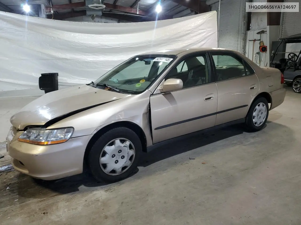 1HGCG6656YA124697 2000 Honda Accord Lx