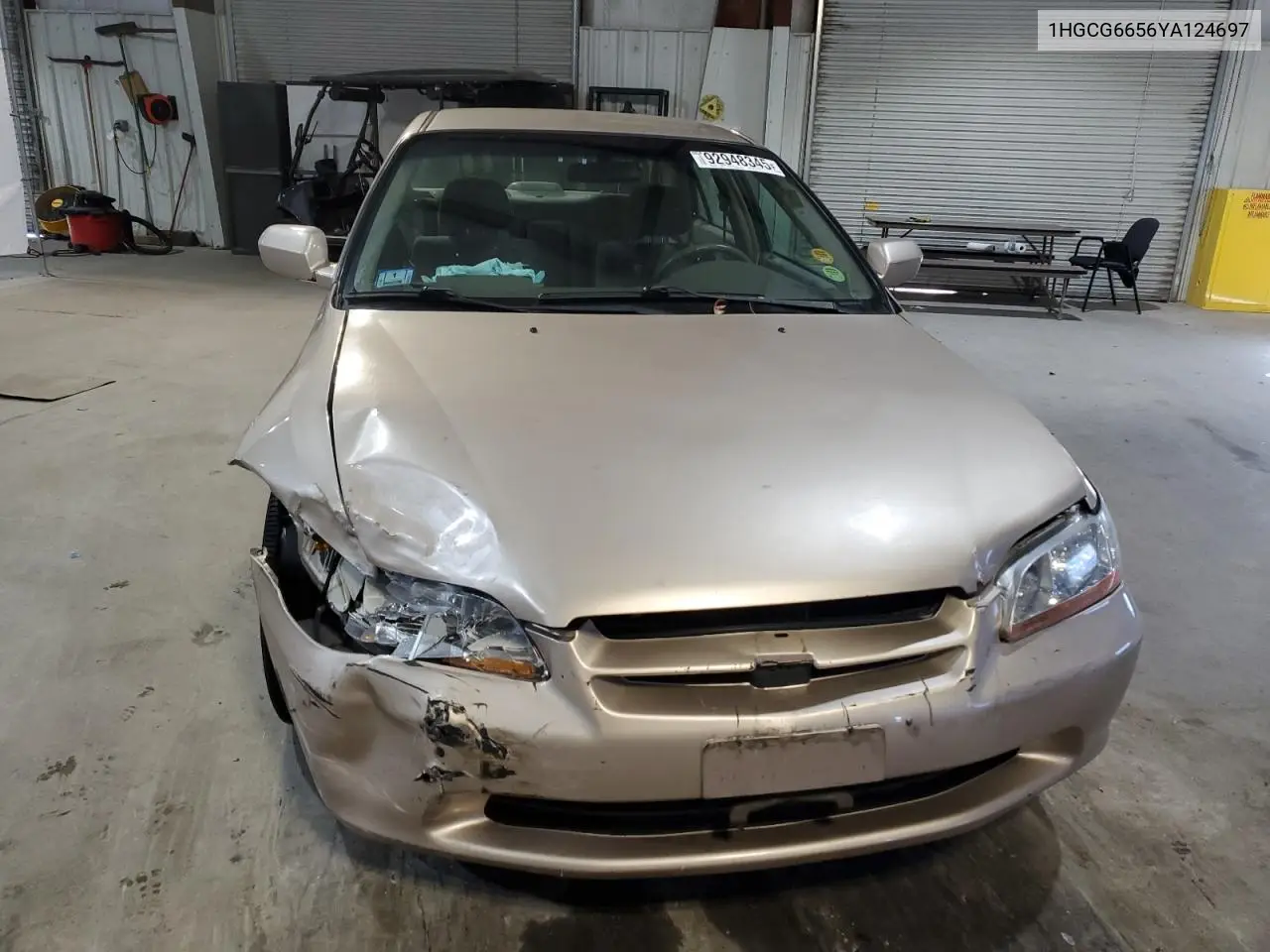 1HGCG6656YA124697 2000 Honda Accord Lx