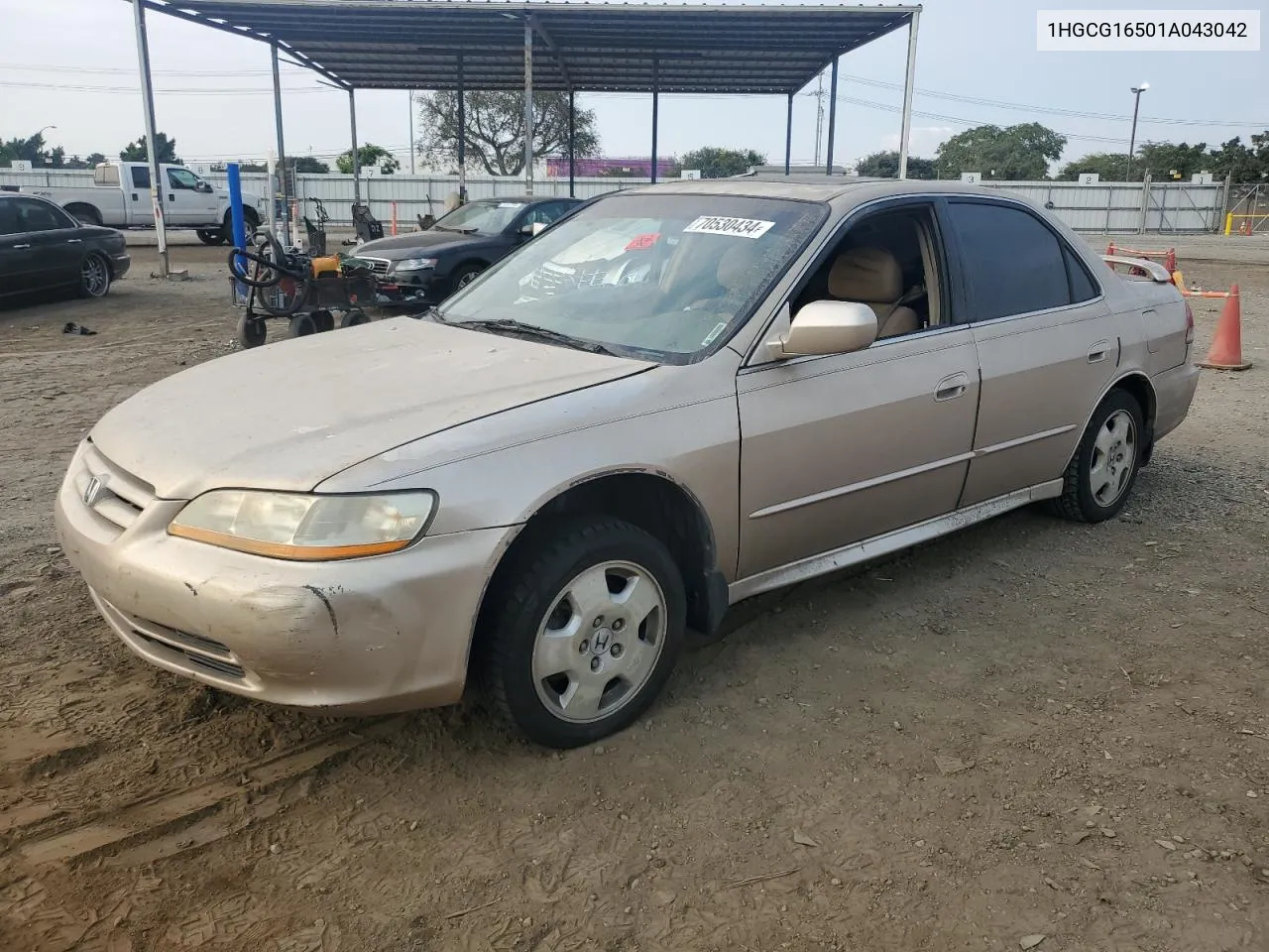 2001 Honda Accord Ex VIN: 1HGCG16501A043042 Lot: 70530434