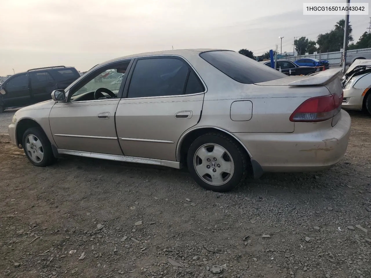 2001 Honda Accord Ex VIN: 1HGCG16501A043042 Lot: 70530434