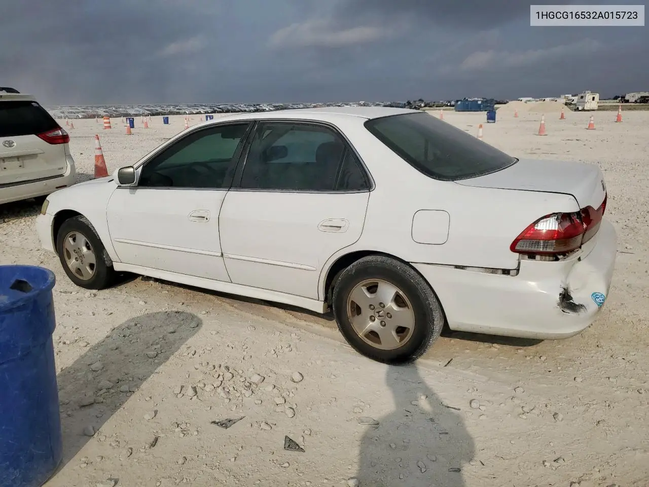 1HGCG16532A015723 2002 Honda Accord Ex