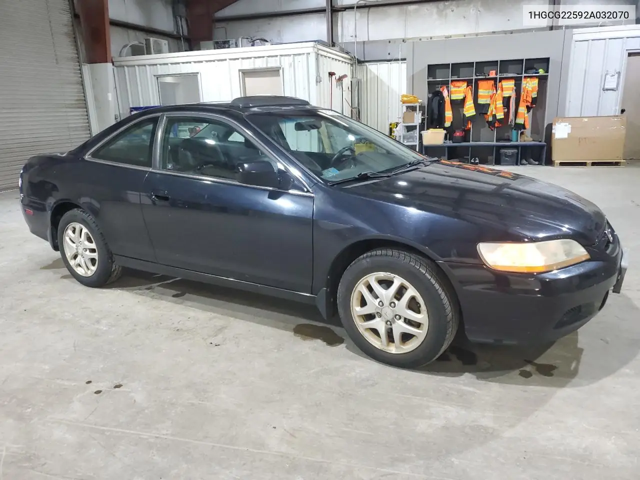 1HGCG22592A032070 2002 Honda Accord Ex