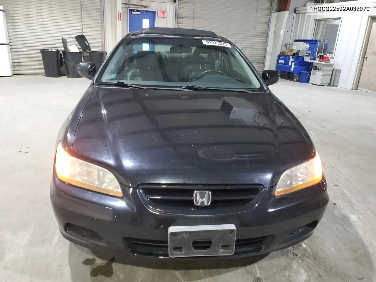 1HGCG22592A032070 2002 Honda Accord Ex
