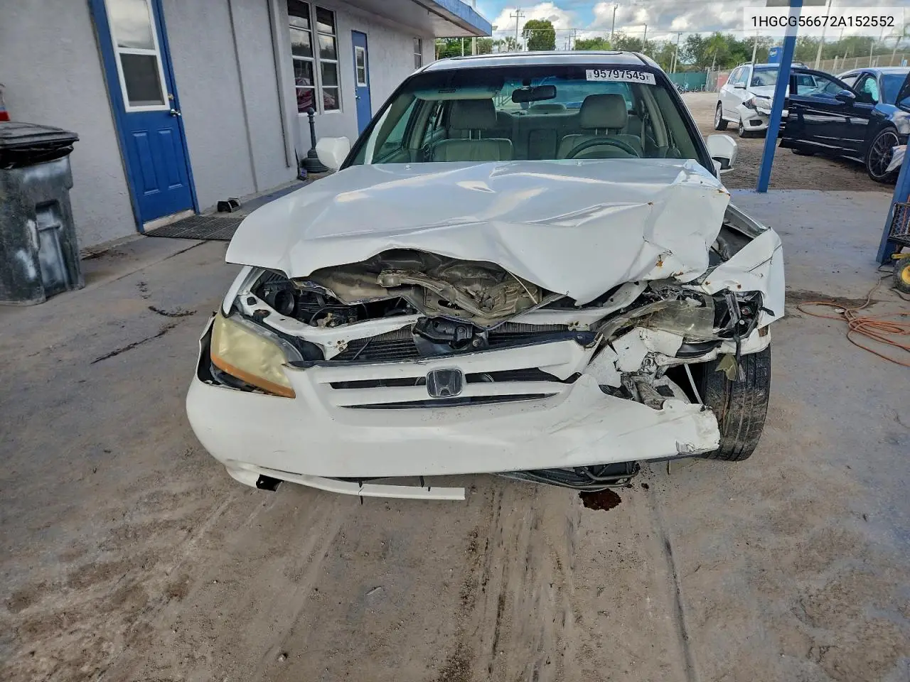 1HGCG56672A152552 2002 Honda Accord Ex