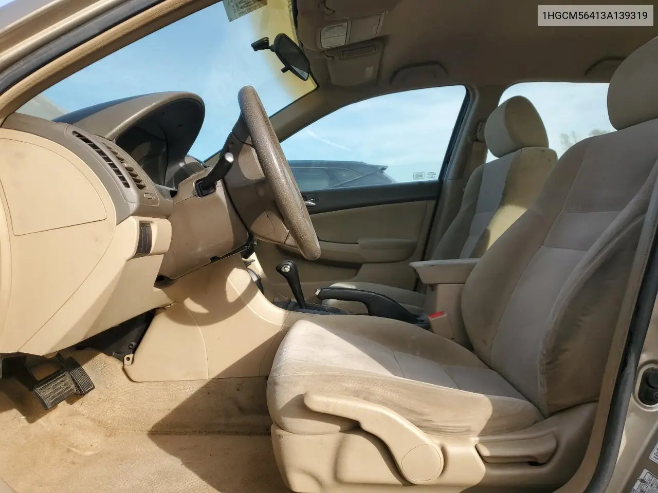 1HGCM56413A139319 2003 Honda Accord Lx
