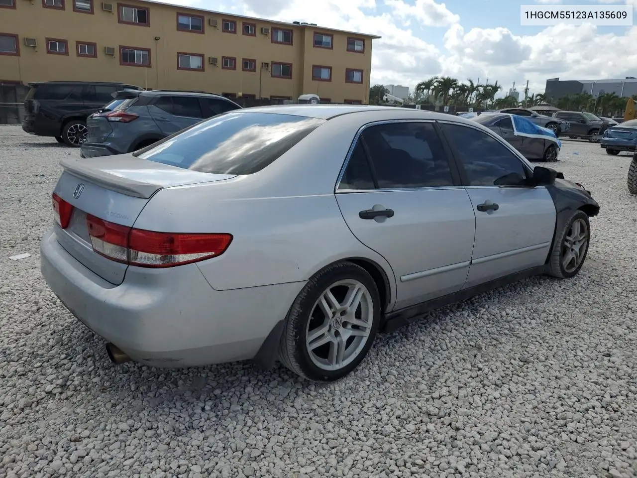 1HGCM55123A135609 2003 Honda Accord Dx