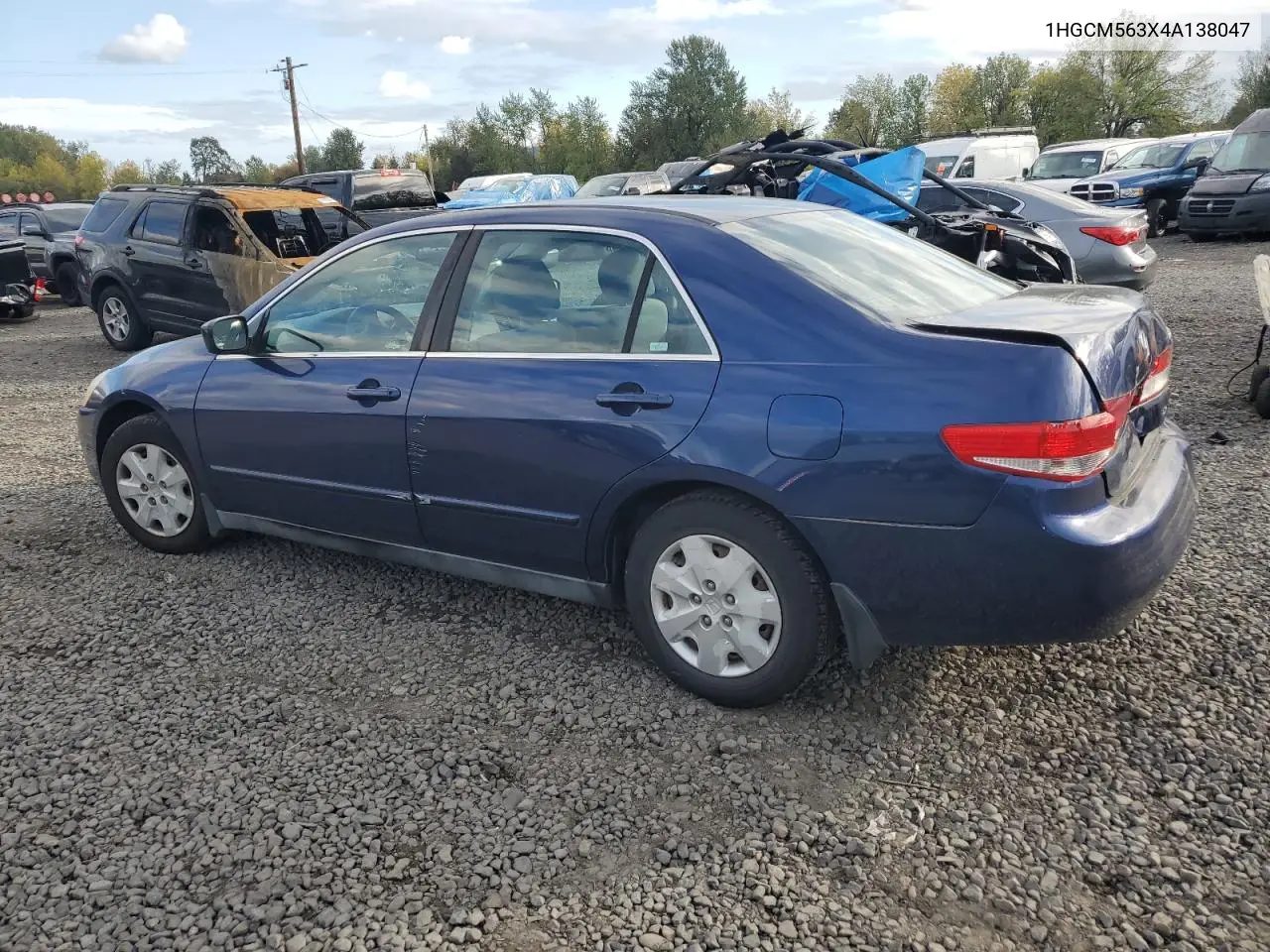 1HGCM563X4A138047 2004 Honda Accord Lx