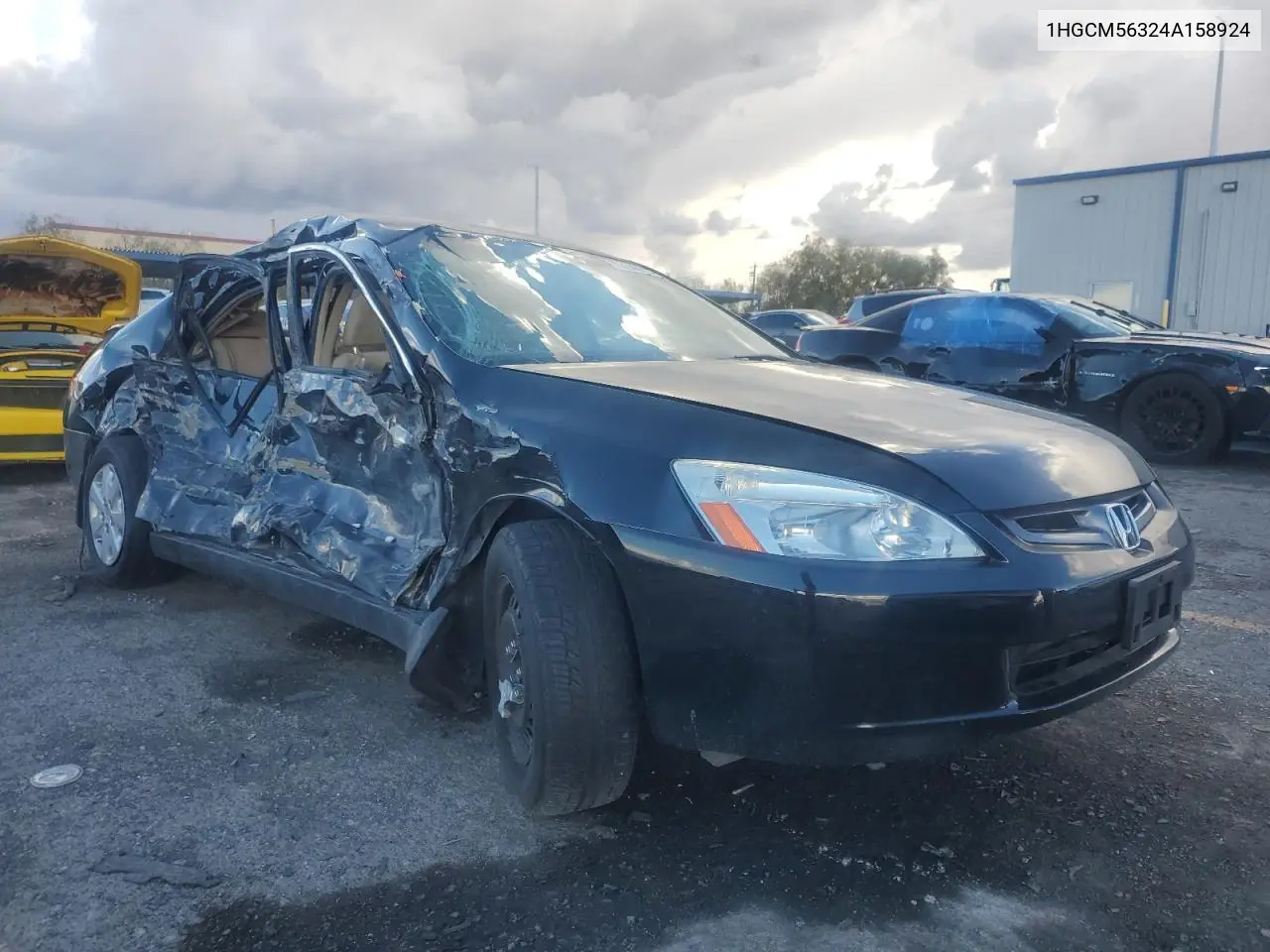 1HGCM56324A158924 2004 Honda Accord Lx