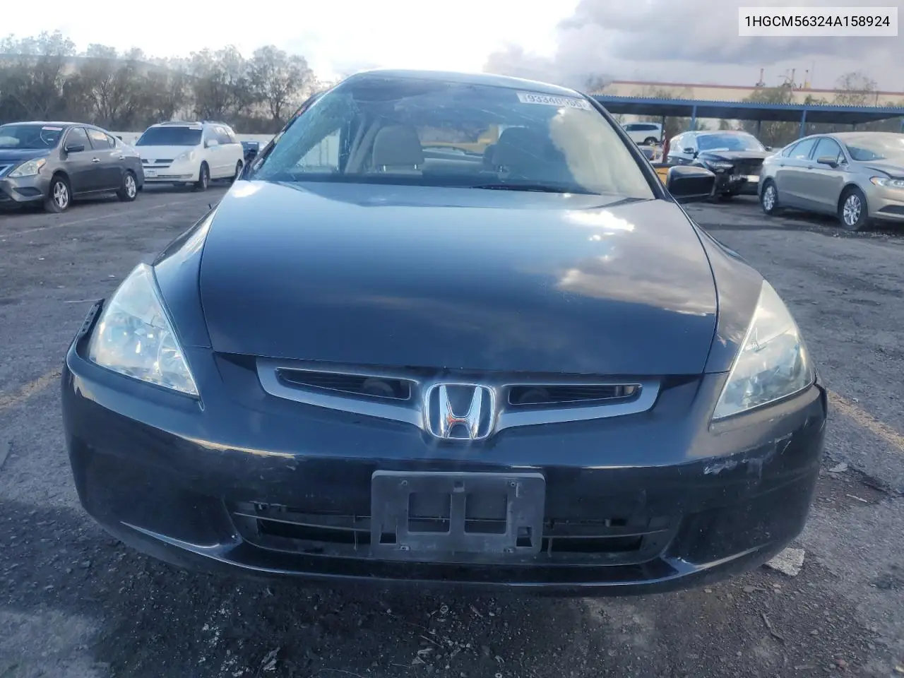 1HGCM56324A158924 2004 Honda Accord Lx