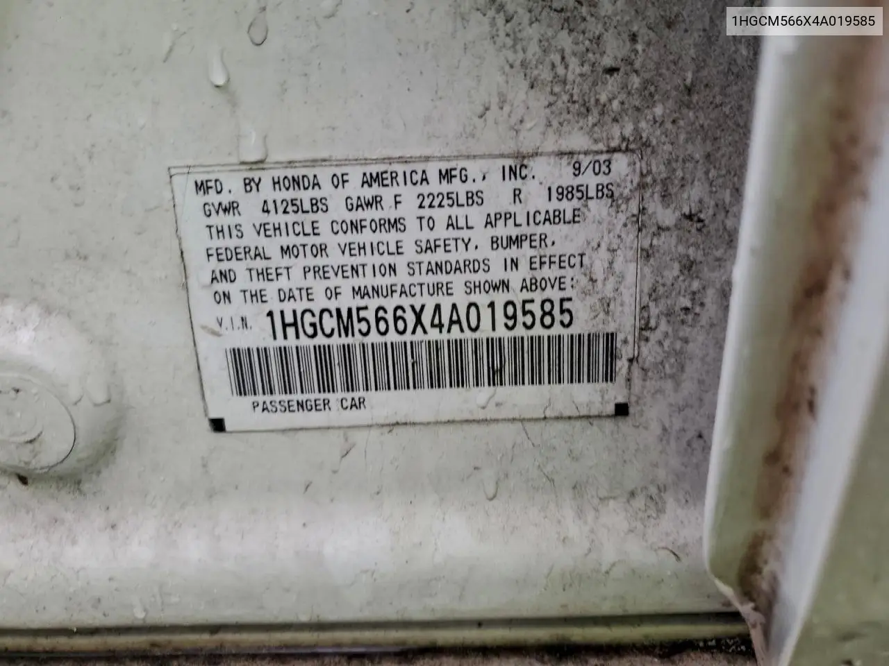1HGCM566X4A019585 2004 Honda Accord Ex