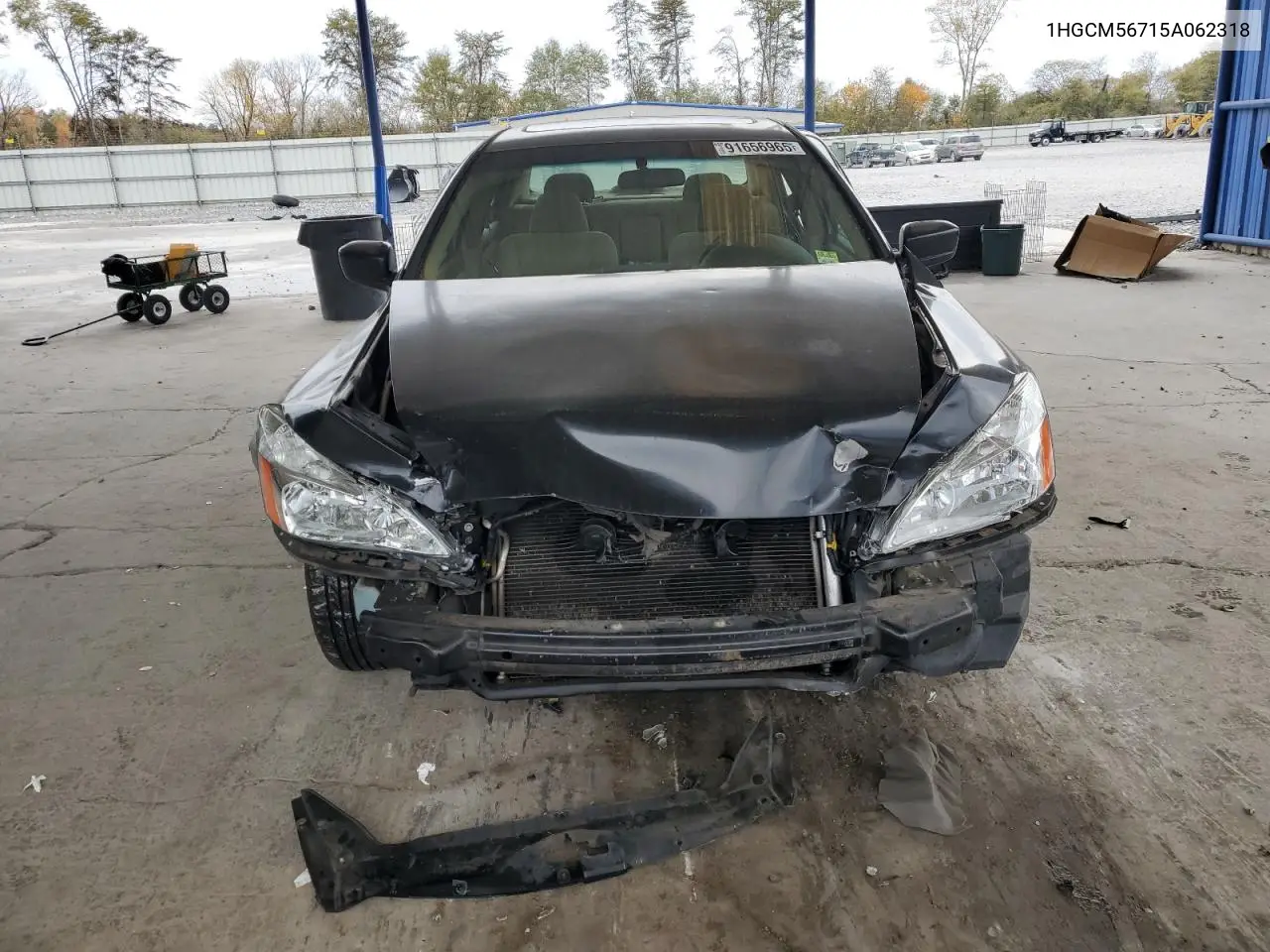 1HGCM56715A062318 2005 Honda Accord Ex