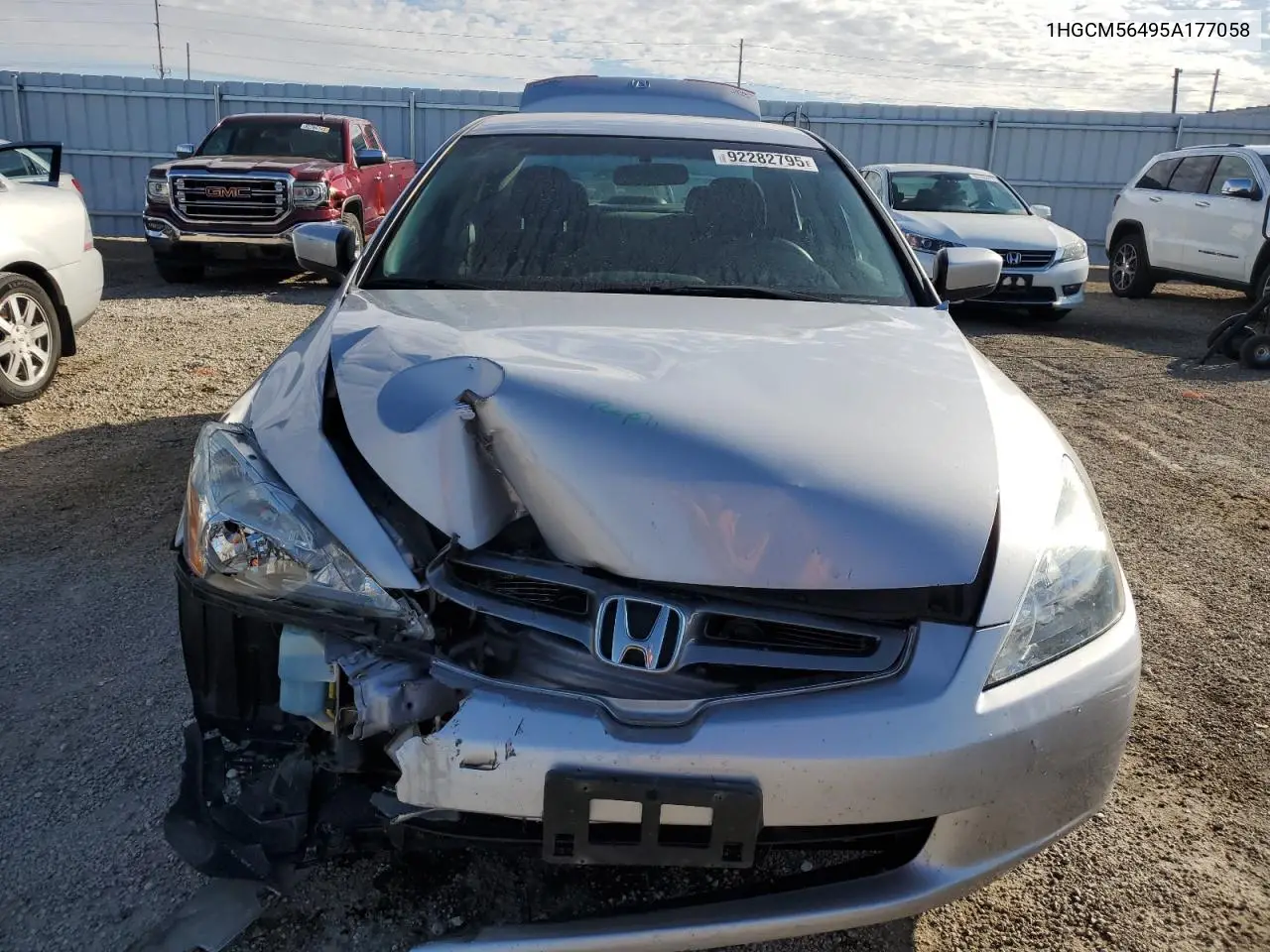 1HGCM56495A177058 2005 Honda Accord Lx