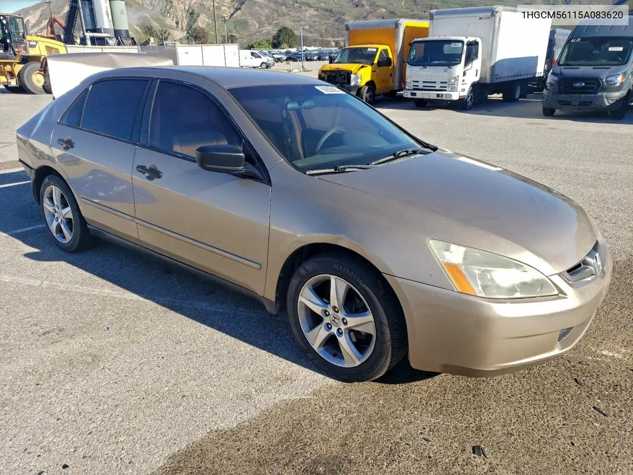 1HGCM56115A083620 2005 Honda Accord Dx