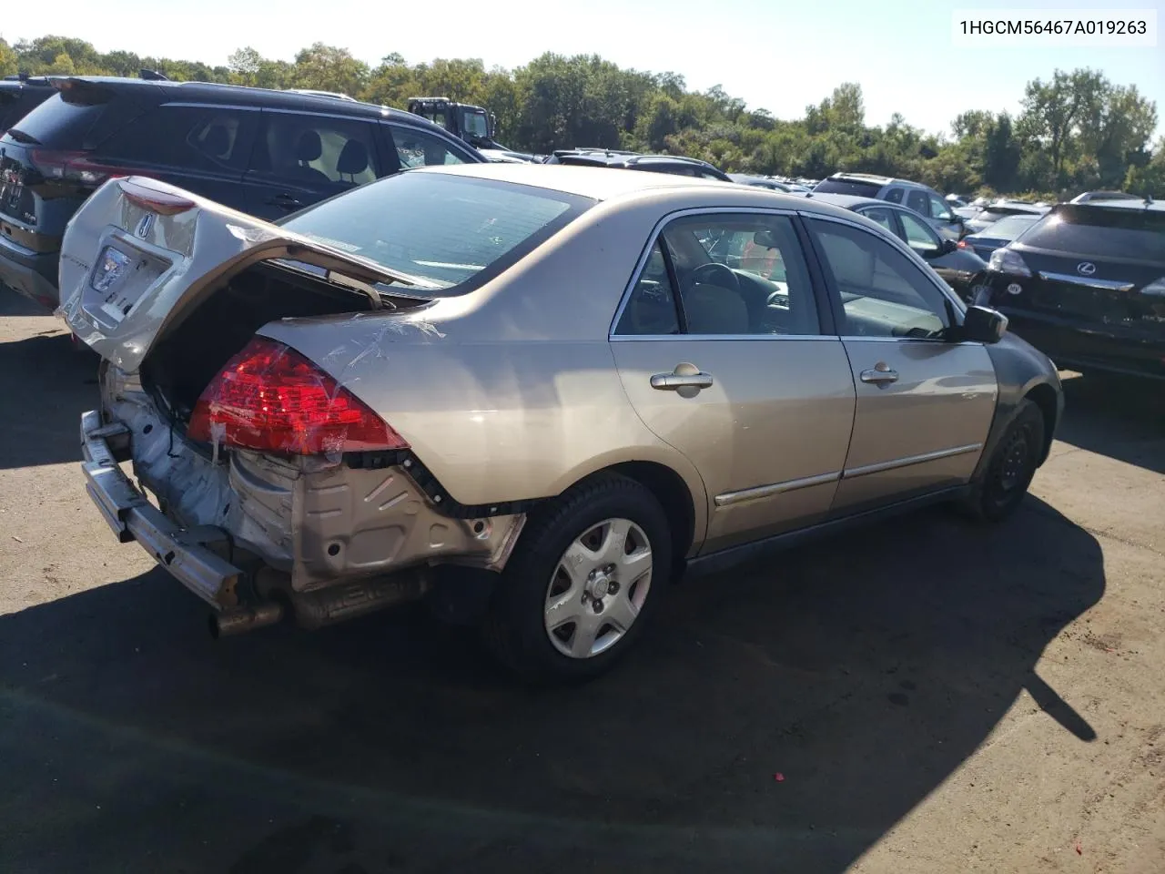 2007 Honda Accord Lx VIN: 1HGCM56467A019263 Lot: 70564884