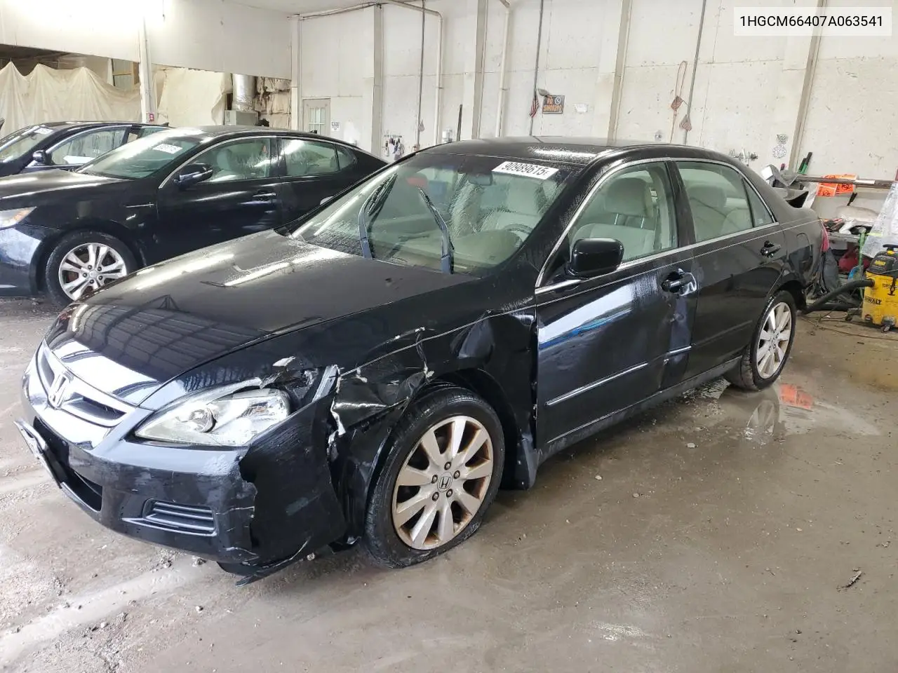 1HGCM66407A063541 2007 Honda Accord Se