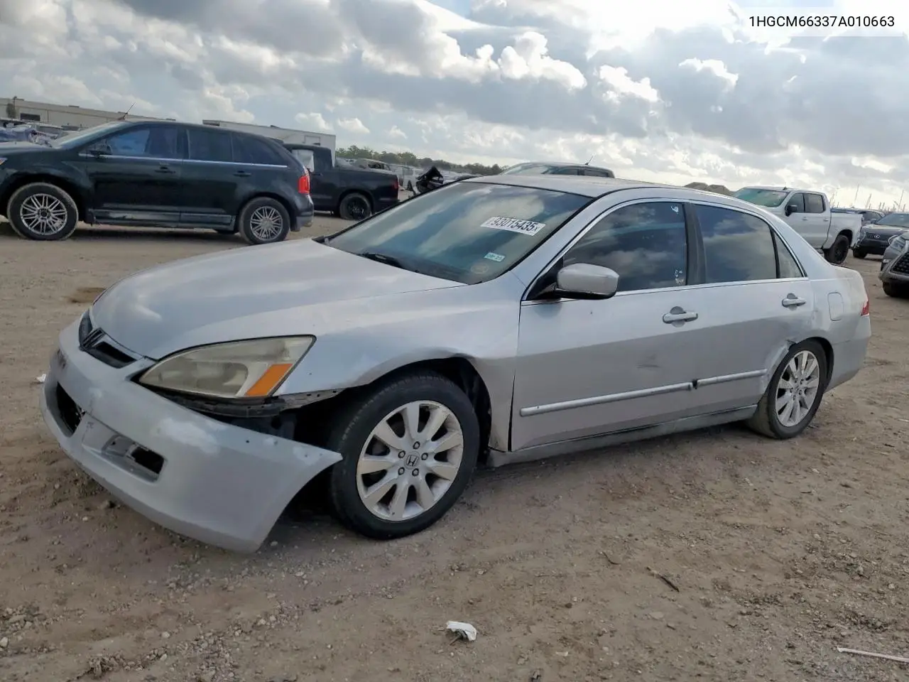 1HGCM66337A010663 2007 Honda Accord Lx
