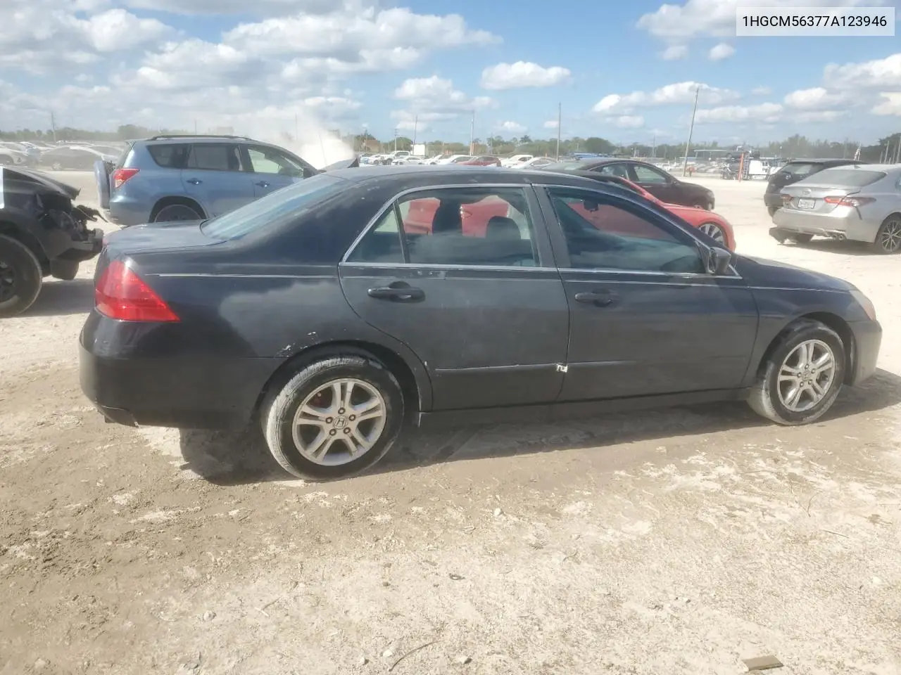 1HGCM56377A123946 2007 Honda Accord Se