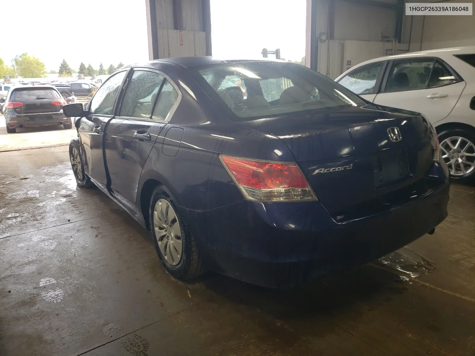 1HGCP26339A186048 2009 Honda Accord Lx