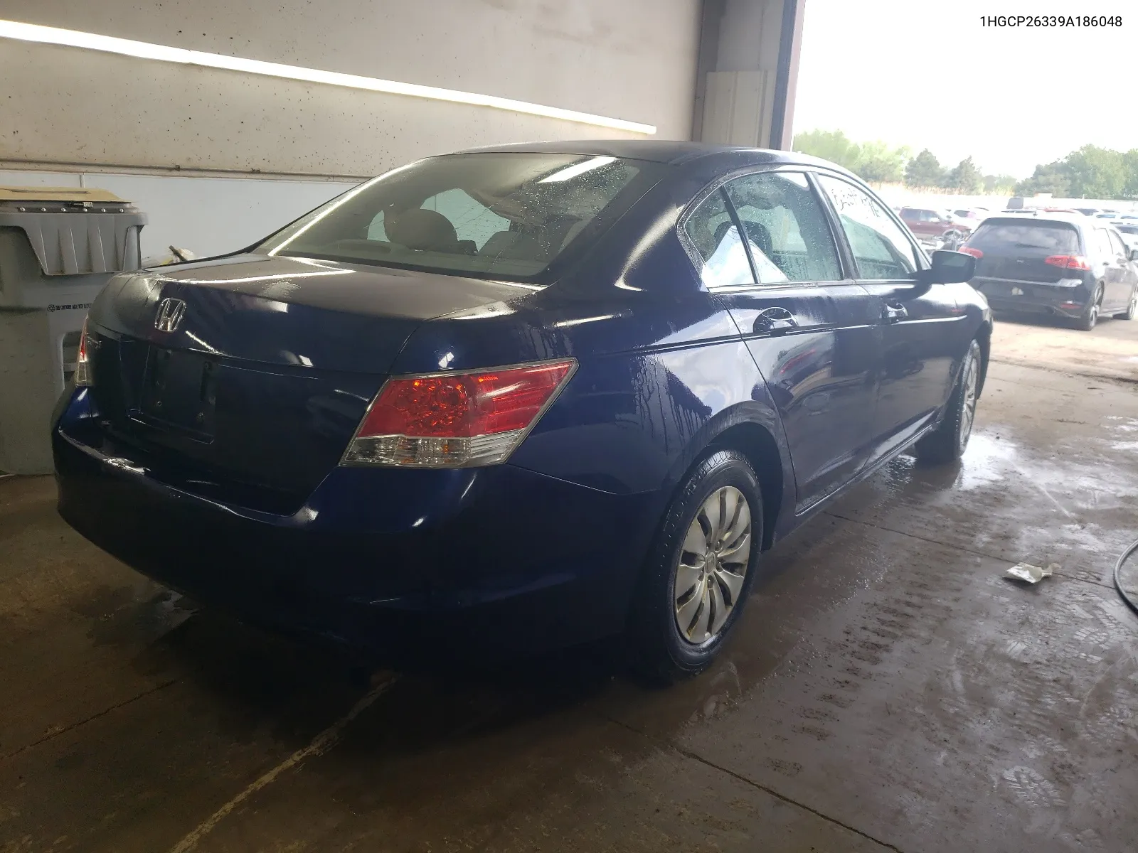 1HGCP26339A186048 2009 Honda Accord Lx