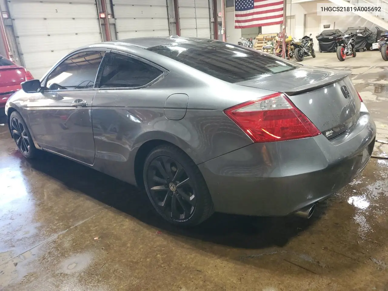 1HGCS21819A005692 2009 Honda Accord Exl