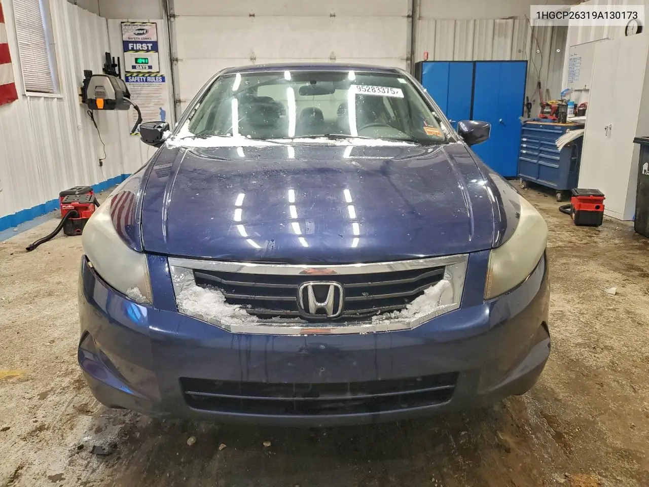 1HGCP26319A130173 2009 Honda Accord Lx