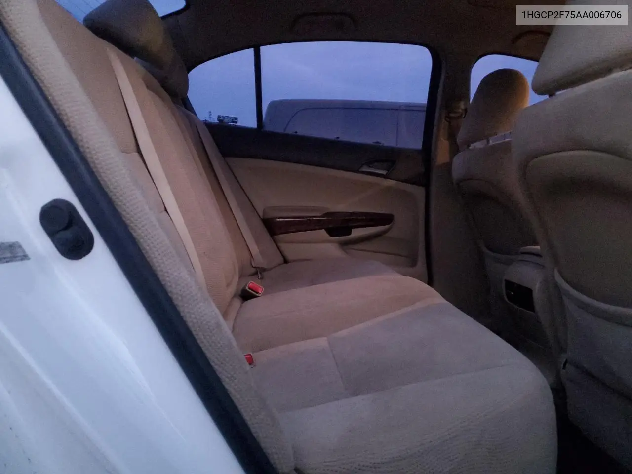 1HGCP2F75AA006706 2010 Honda Accord