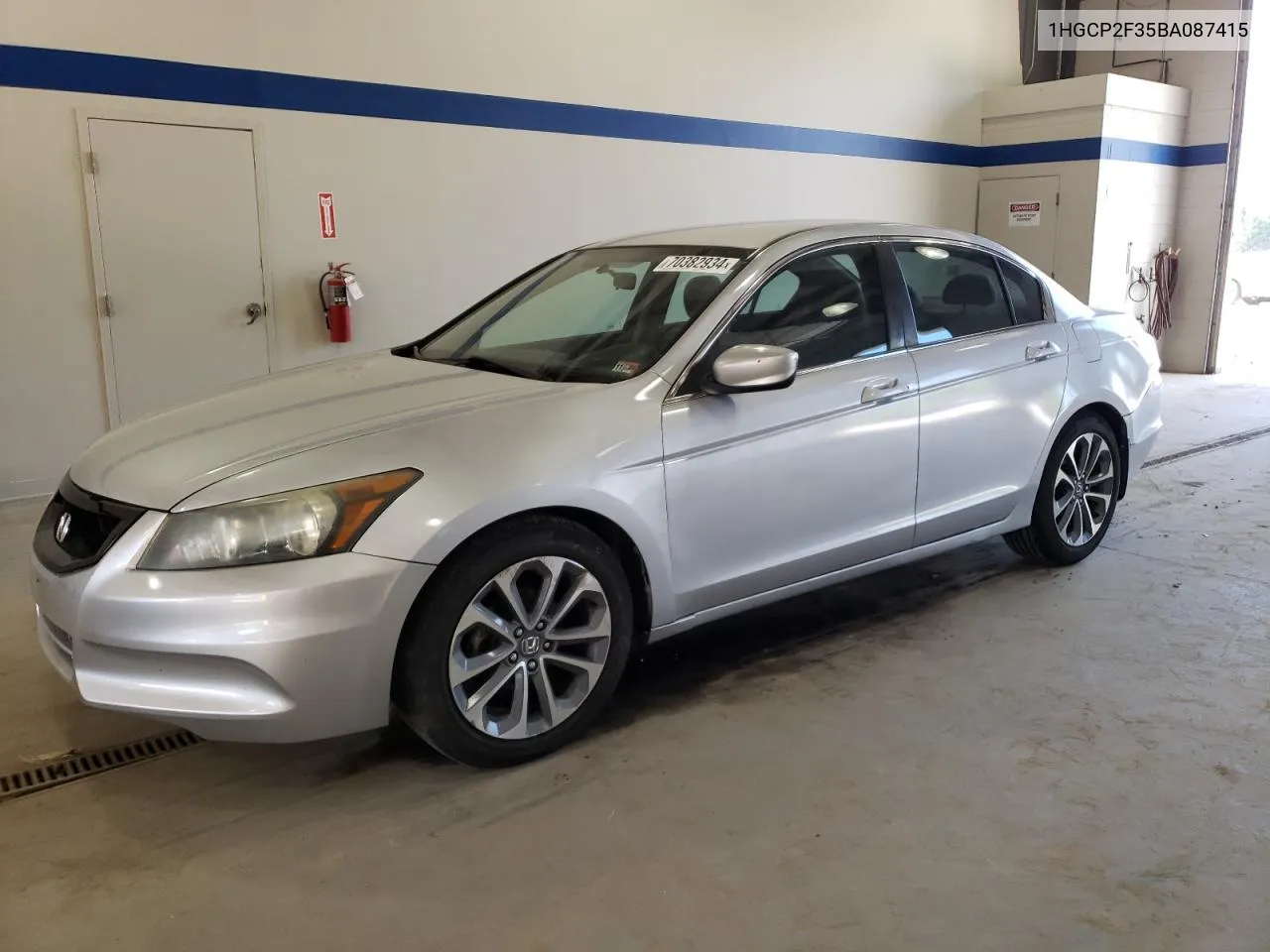 2011 Honda Accord Lx VIN: 1HGCP2F35BA087415 Lot: 70382934