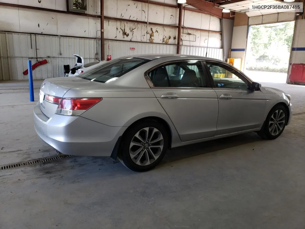 2011 Honda Accord Lx VIN: 1HGCP2F35BA087415 Lot: 70382934