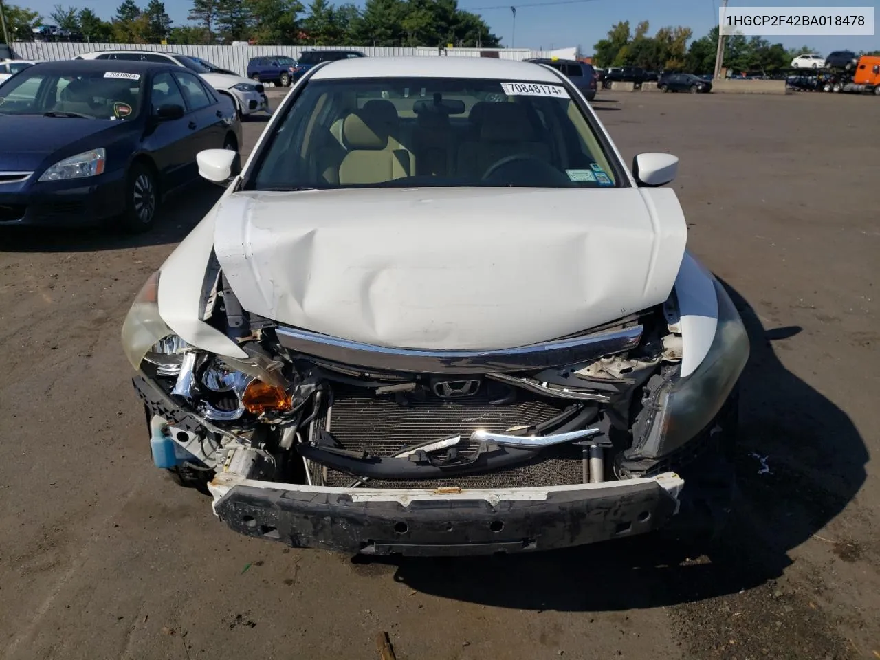 1HGCP2F42BA018478 2011 Honda Accord Lxp